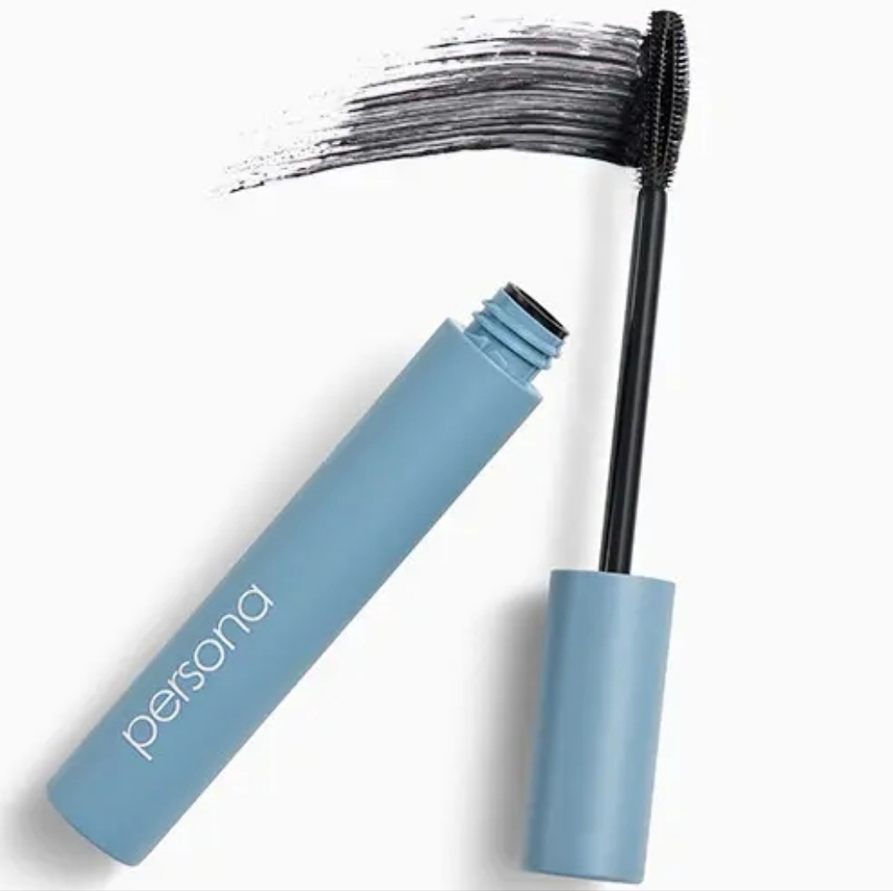 NEW PERSONA COSMETICS Volumizing Tubing Mascara in Black